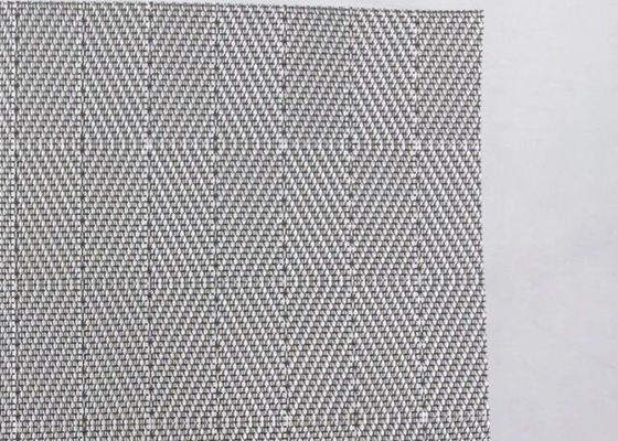 8-metrowe centra handlowe Siatka druciana Szkło laminowane wolny olej o grubości 0,6 mm