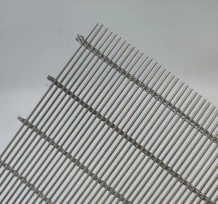 Architektura kwadratowa Elastyczna siatka metalowa Kolorowe malowanie na zamówienie do zasłon pomieszczeń