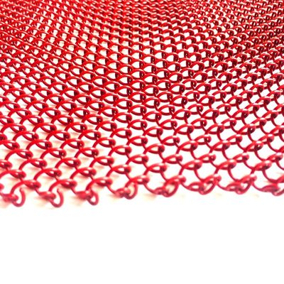 Zindywidualizowana draperia metalowa 1,1 kg/m2 Waga i wielkość otworu dostosowane do wydajności