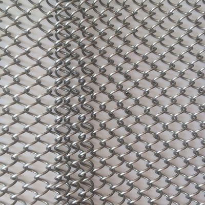Dekoracja wnętrza 80% otwarty obszar metalowy zwojowy draperia z dostosowaną długość i 9 mm drutu pitch Certyfikacja ISO9001