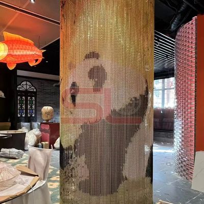 Aluminiowy typ łańcucha Dobre działanie wentylacyjne Dekoracja wnętrz Strop przegrodowy