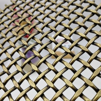 Ulepszone wnętrza 18mm Weft Pitch Luksusowe mosiężne kratki dekoracyjne z certyfikatem SGS