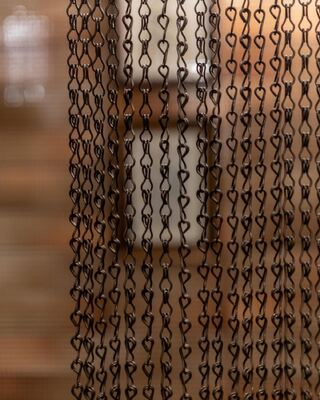 Aluminiowy łańcuch z 60% powierzchni otwartej i średnicy 1,2 mm do ochrony przed owadami