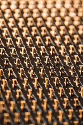 12x24mm Wielkość łańcucha Aluminiowa łańcucha zasłona z 60% otwartej powierzchni i 1,2 mm średnicy drutu dla ochrony przed owadami