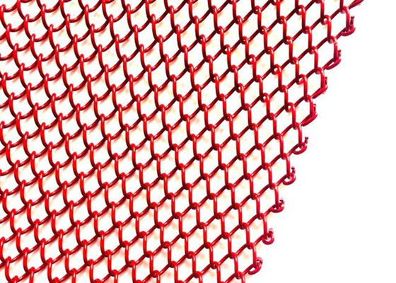 Czerwona 1mm Dia Metal Coil Drapery Kurtyna z siatki ze stali nierdzewnej 2,4 kg / M2