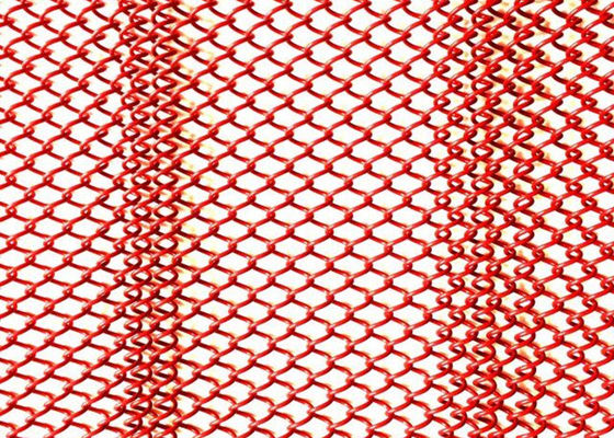 Czerwona 1mm Dia Metal Coil Drapery Kurtyna z siatki ze stali nierdzewnej 2,4 kg / M2