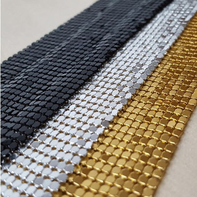 4mm Dia Woven Aluminium Metal Sequin Fabric przeciwzużyciowe Decor Partition Elewacje