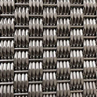 Niestandardowa siatka z tkaniny metalowej ze stali nierdzewnej do wielkoskalowej obudowy elewacji w miejskich budynkach komercyjnych