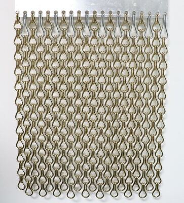 Kurtyna łańcuchowa aluminiowa o rozmiarze ogniwa 12x24mm, z 60% powierzchnią otwartą i drutem o średnicy 1,2mm do ochrony przed owadami